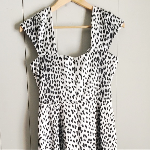 TADASHI SHOJI Animal Print Body Con Cocktail Dress - Picture 4 of 4